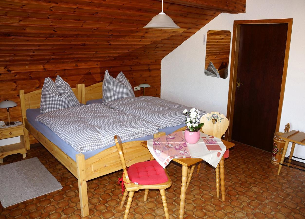 Hotel Garni Berghof 하이겐브룩켄 외부 사진