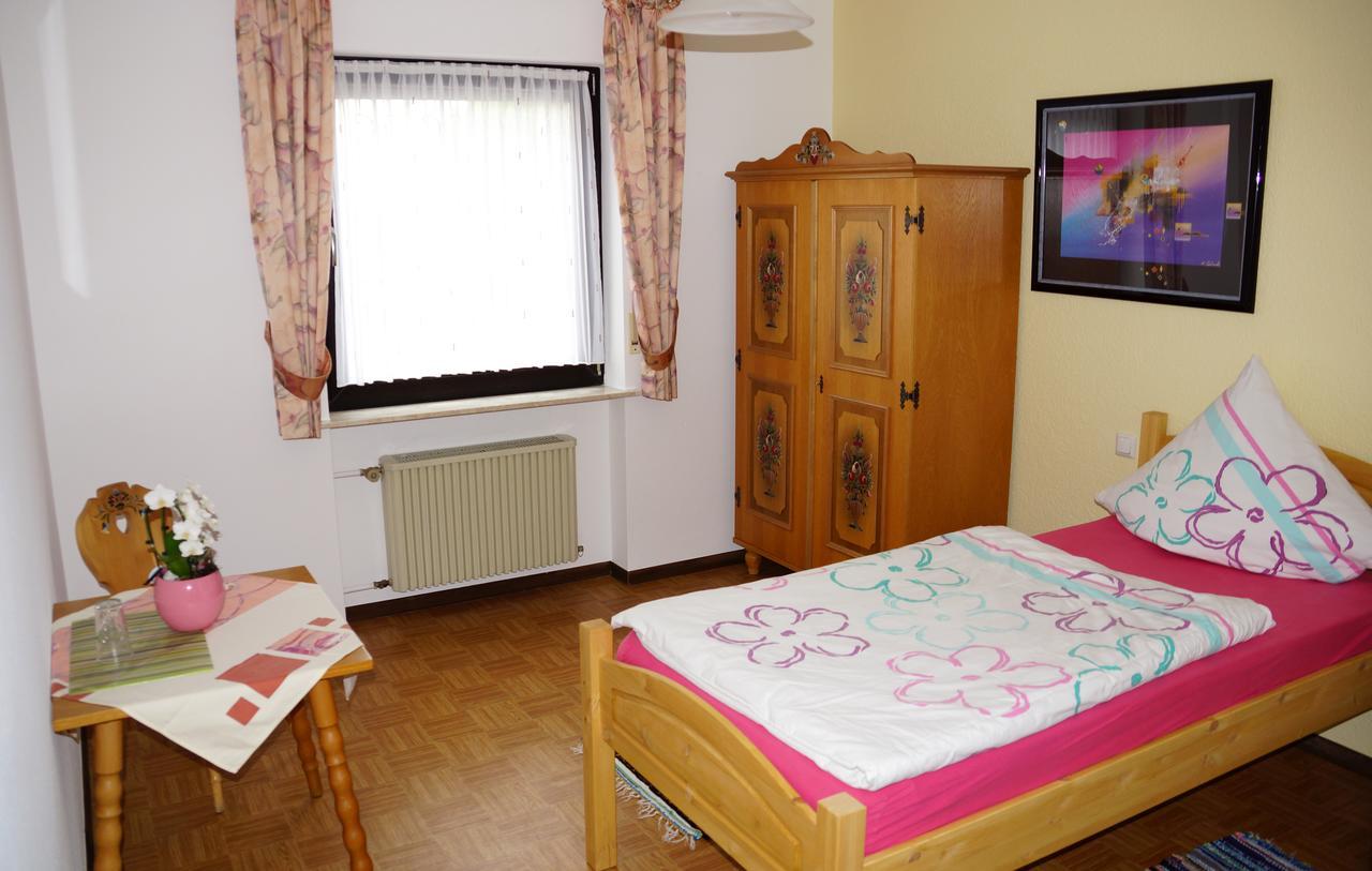 Hotel Garni Berghof 하이겐브룩켄 외부 사진