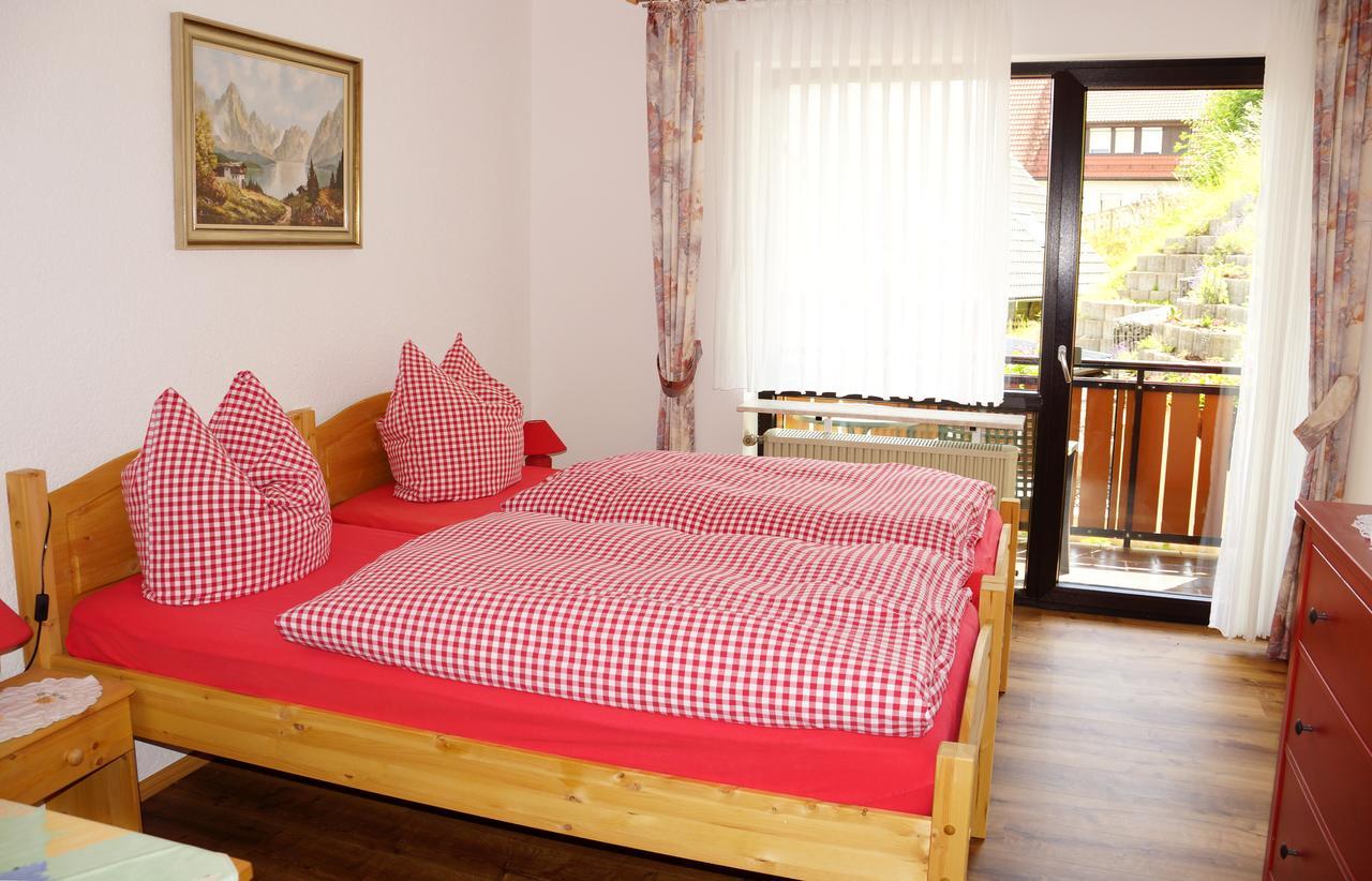 Hotel Garni Berghof 하이겐브룩켄 외부 사진